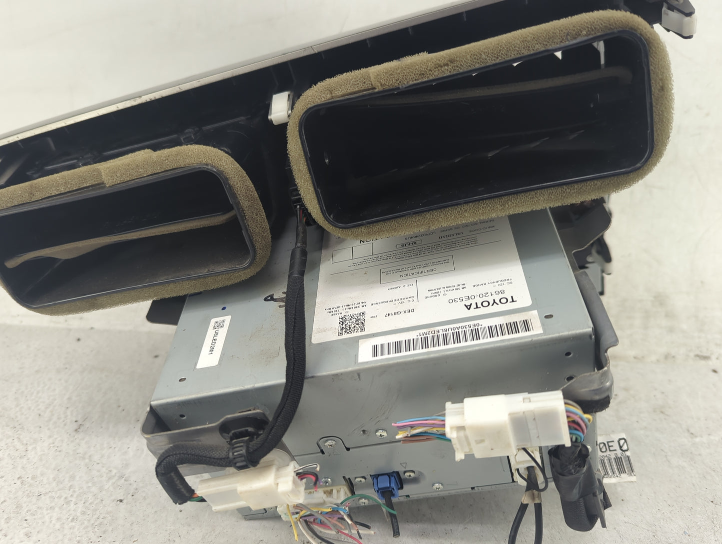 2012 Lexus Rx350 Radio AM FM Cd Player Receiver Replacement P/N:86120-0E530 DEX-G8147 Fits OEM Used Auto Parts - Oemusedauto
