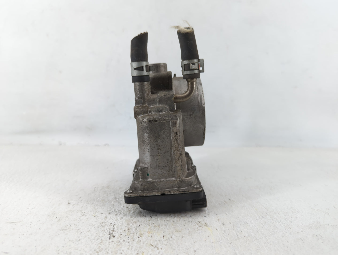 2007-2015 Lexus Rx350 Throttle Body P/N:22030-0P050 Fits OEM Used Auto Parts - Oemusedautoparts1.com