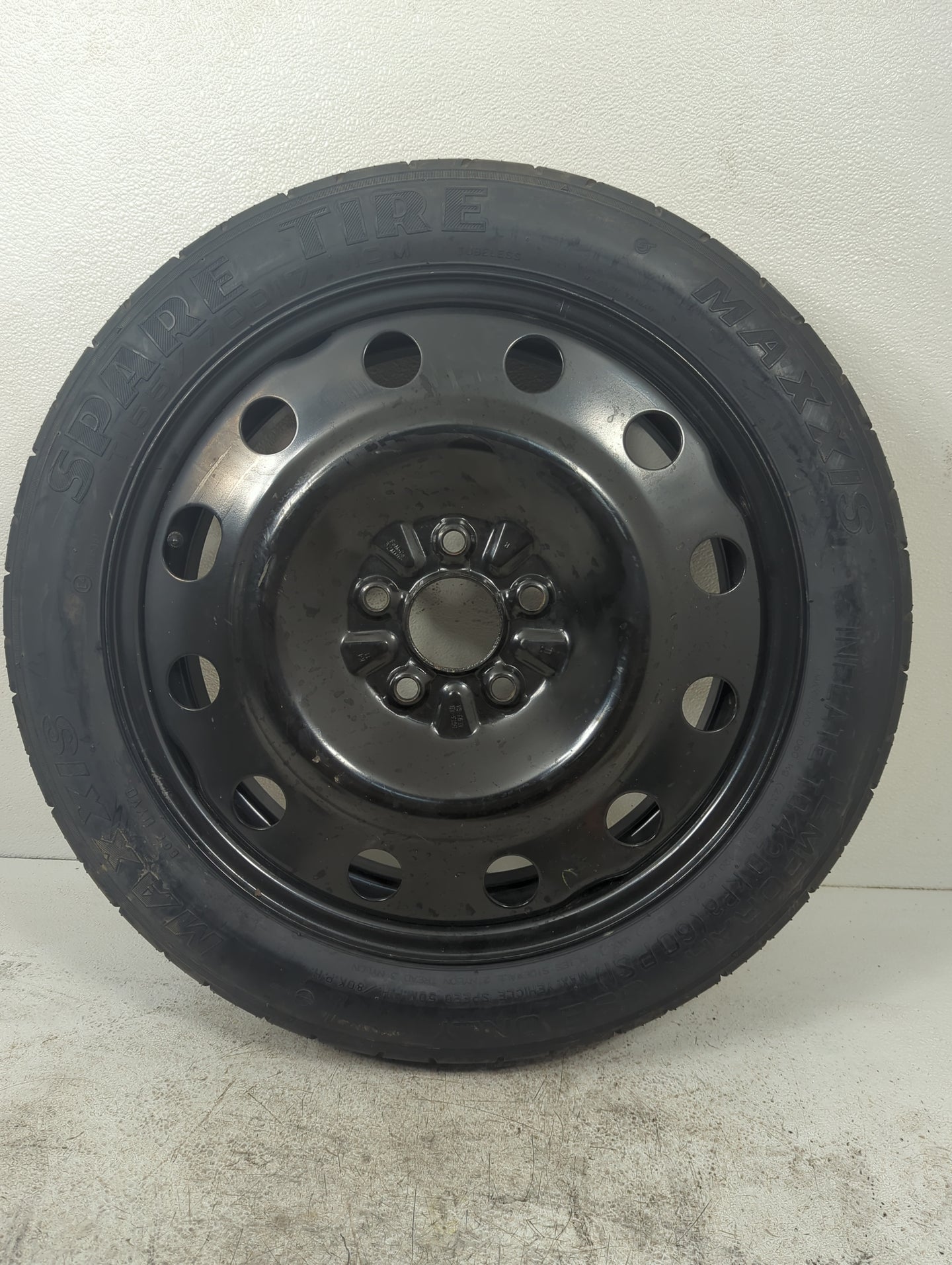 2009-2012 Lincoln Mks Spare Donut Tire Wheel Rim Oem - Oemusedautoparts1.com