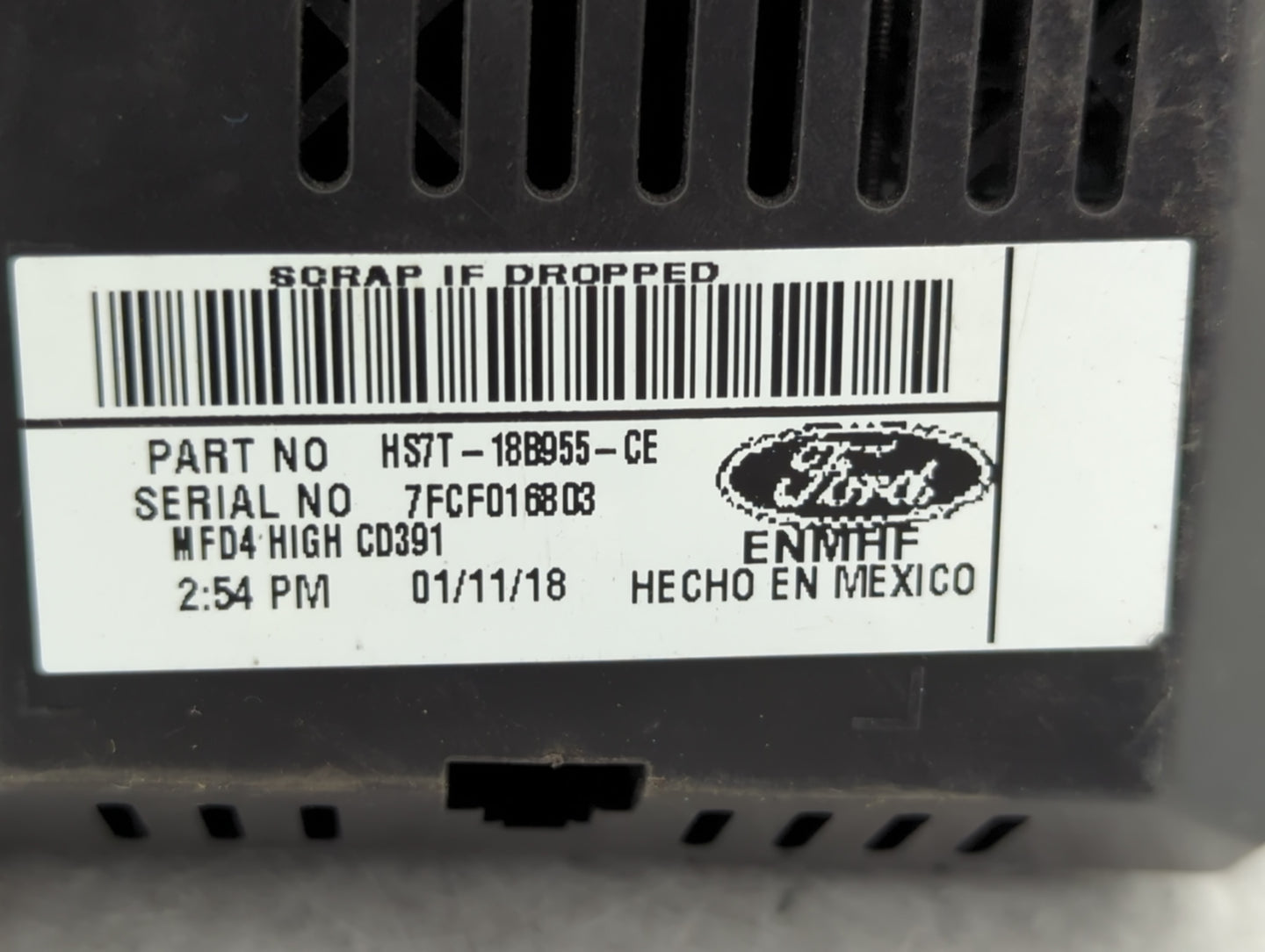 2011-2012 Lincoln Mks Radio AM FM Cd Player Receiver Replacement P/N:HS7T-18B955-CE Fits Fits 2011 2012 OEM Used Auto Parts 