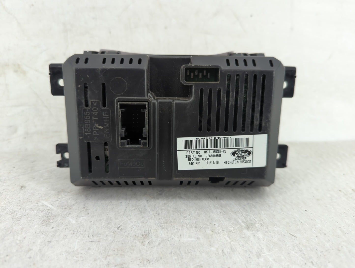 2011-2012 Lincoln Mks Radio AM FM Cd Player Receiver Replacement P/N:HS7T-18B955-CE Fits Fits 2011 2012 OEM Used Auto Parts 
