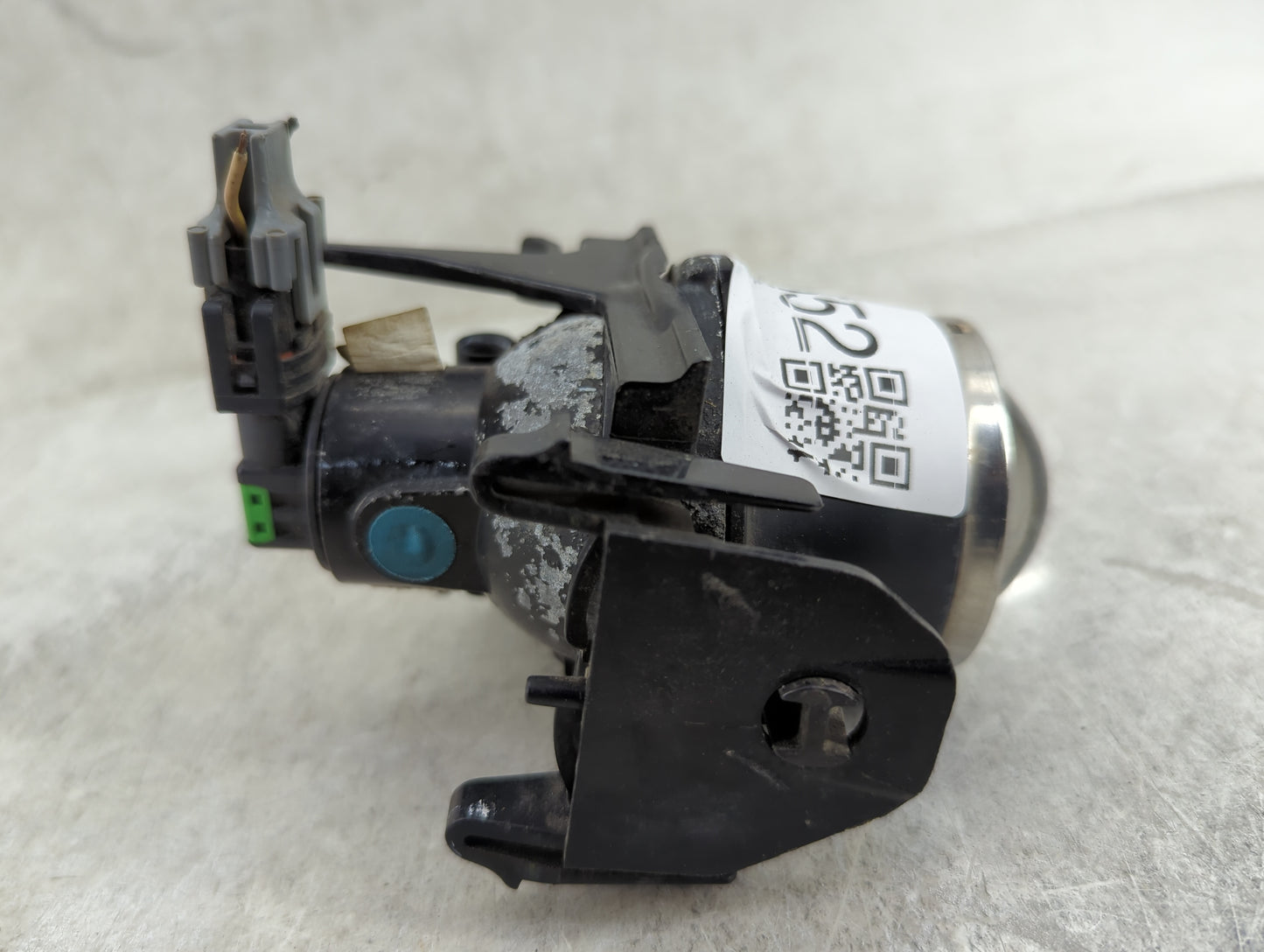 2009-2016 Lincoln Mks Passenger Right Oem Fog Light Lamp Black - Oemusedautoparts1.com