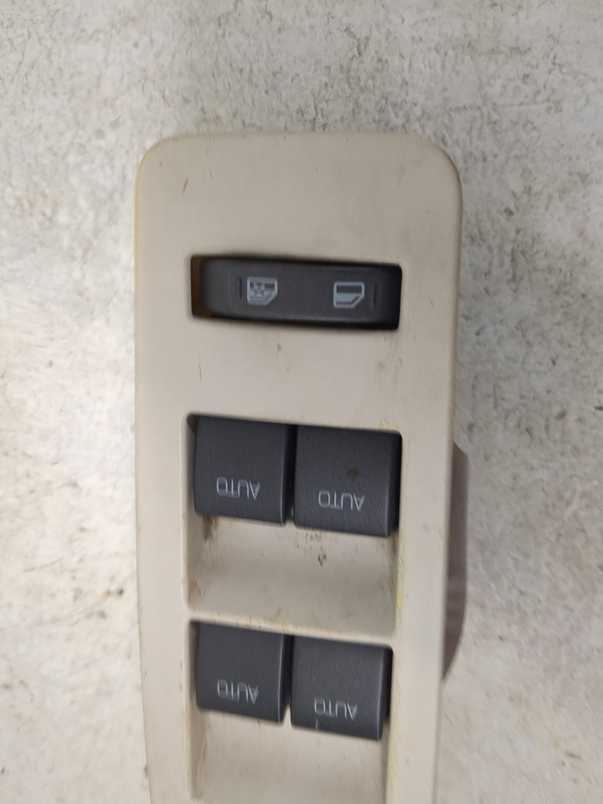 2009-2012 Lincoln Mks Master Power Window Switch Replacement Driver Side Left Fits Fits 2009 2010 2011 2012 OEM Used Auto Pa