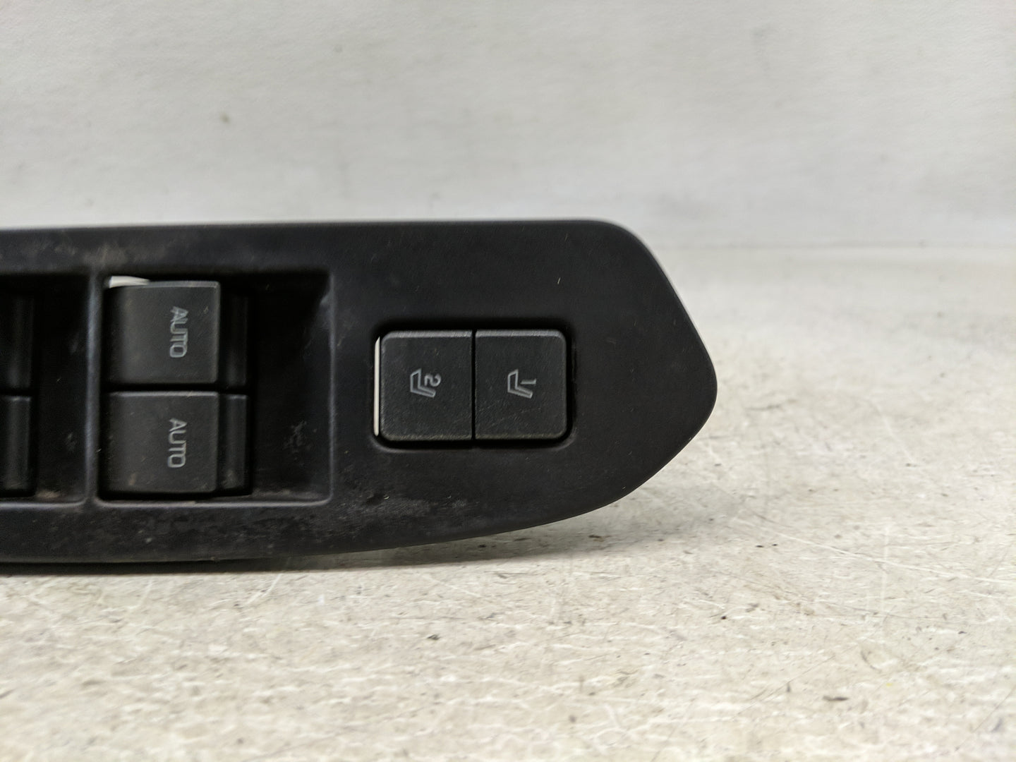 2009-2012 Lincoln Mks Master Power Window Switch Replacement Driver Side Left Fits Fits 2009 2010 2011 2012 OEM Used Auto Pa