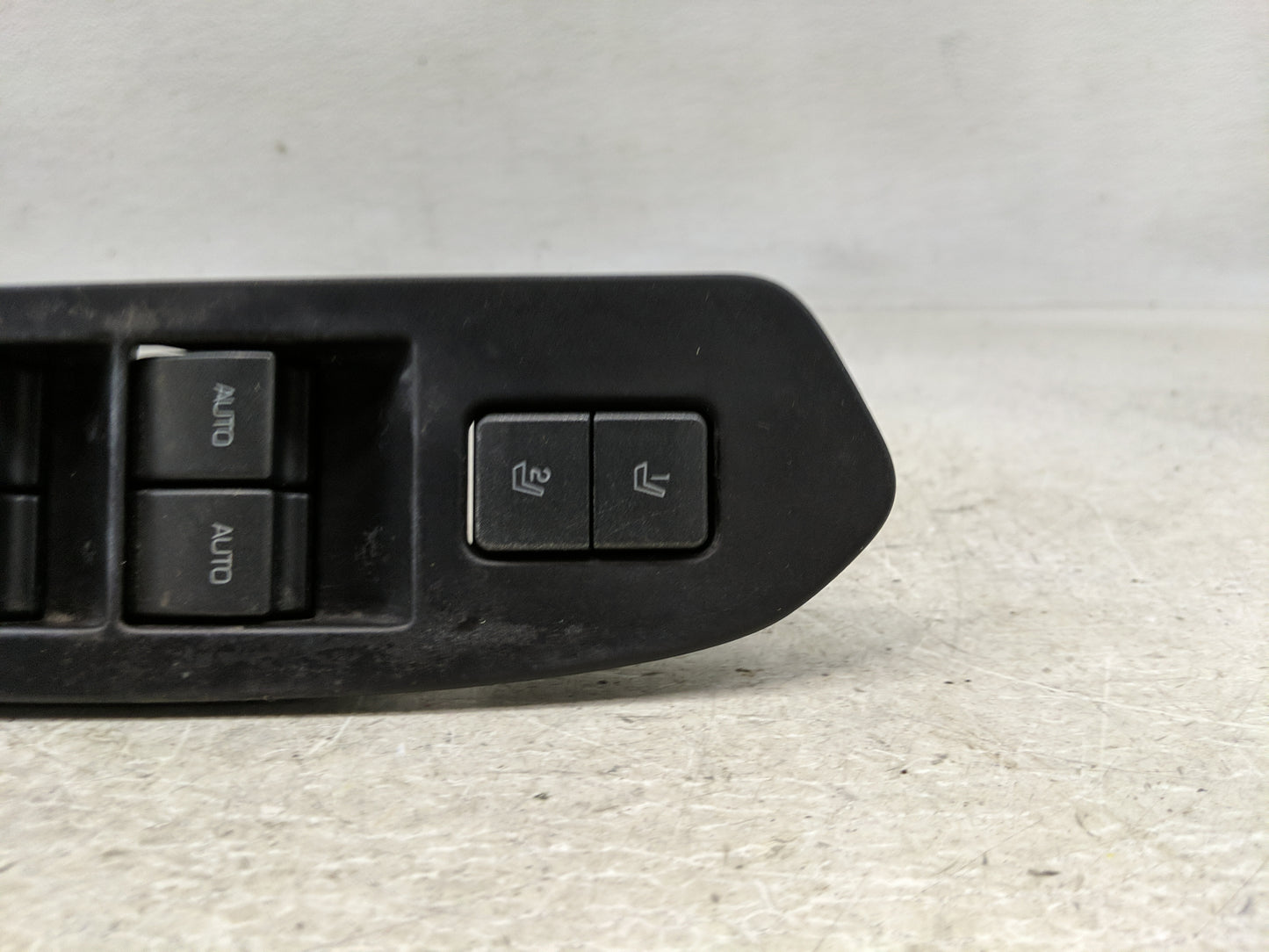 2009-2012 Lincoln Mks Master Power Window Switch Replacement Driver Side Left Fits Fits 2009 2010 2011 2012 OEM Used Auto Pa