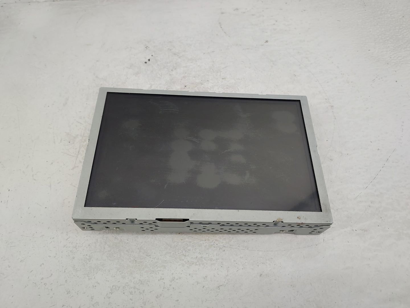 2011-2012 Lincoln Mks Information Display Screen - Oemusedautoparts1.com
