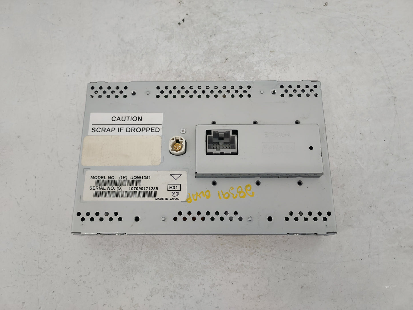 2011-2012 Lincoln Mks Information Display Screen - Oemusedautoparts1.com