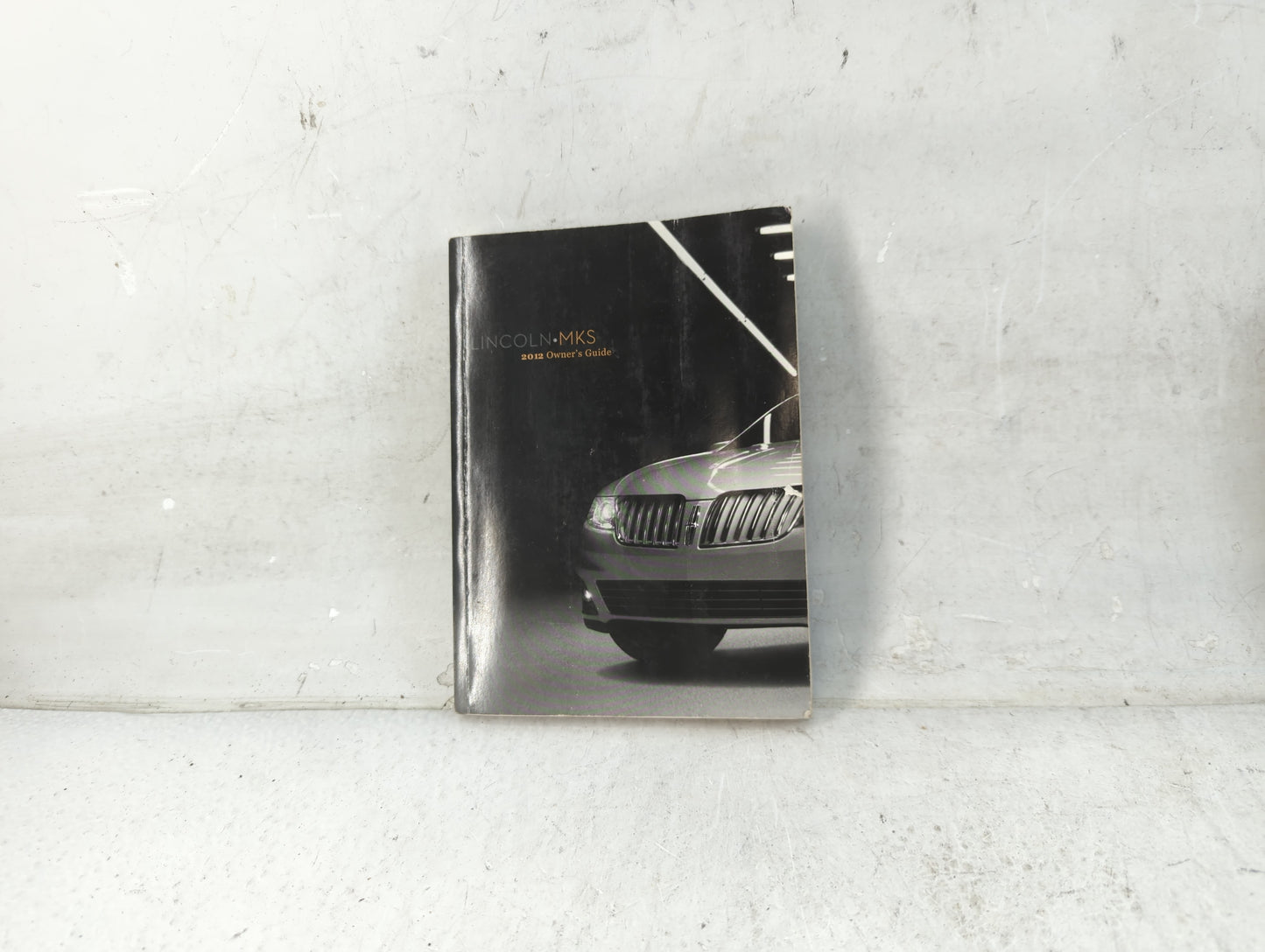 2012 Lincoln Mks Owners Manual Book Guide P/N:CA5J 19A321 AA OEM Used Auto Parts - Oemusedautoparts1.com