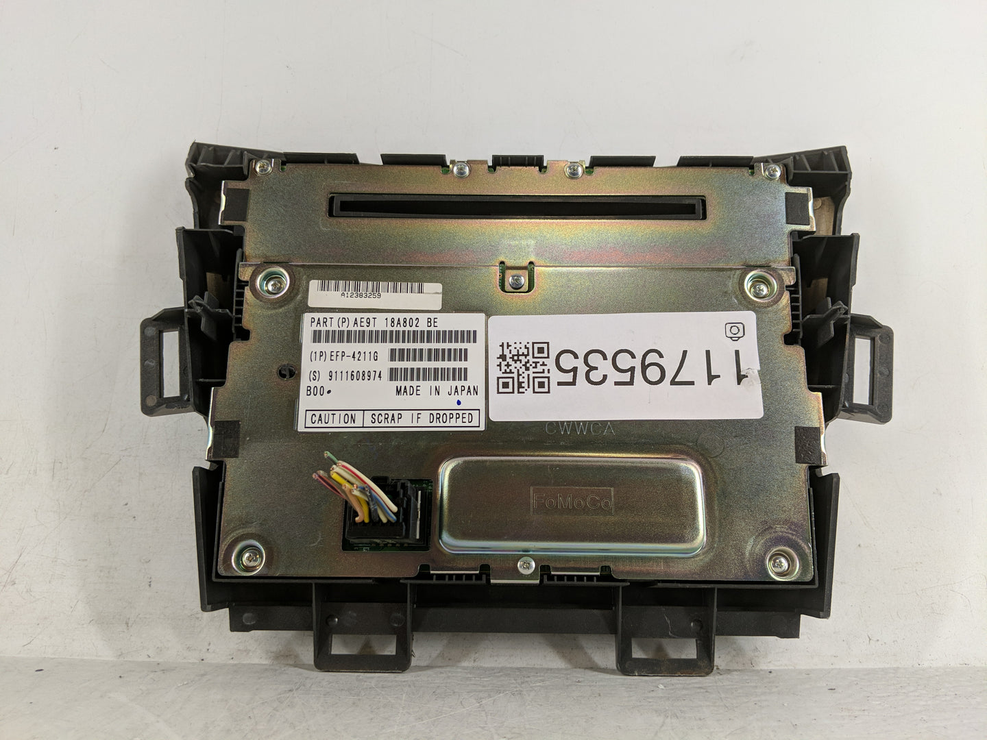 2010-2012 Lincoln Mkt Radio AM FM Cd Player Receiver Replacement P/N:AE9T-18A802-BE Fits Fits 2010 2011 2012 OEM Used Auto P
