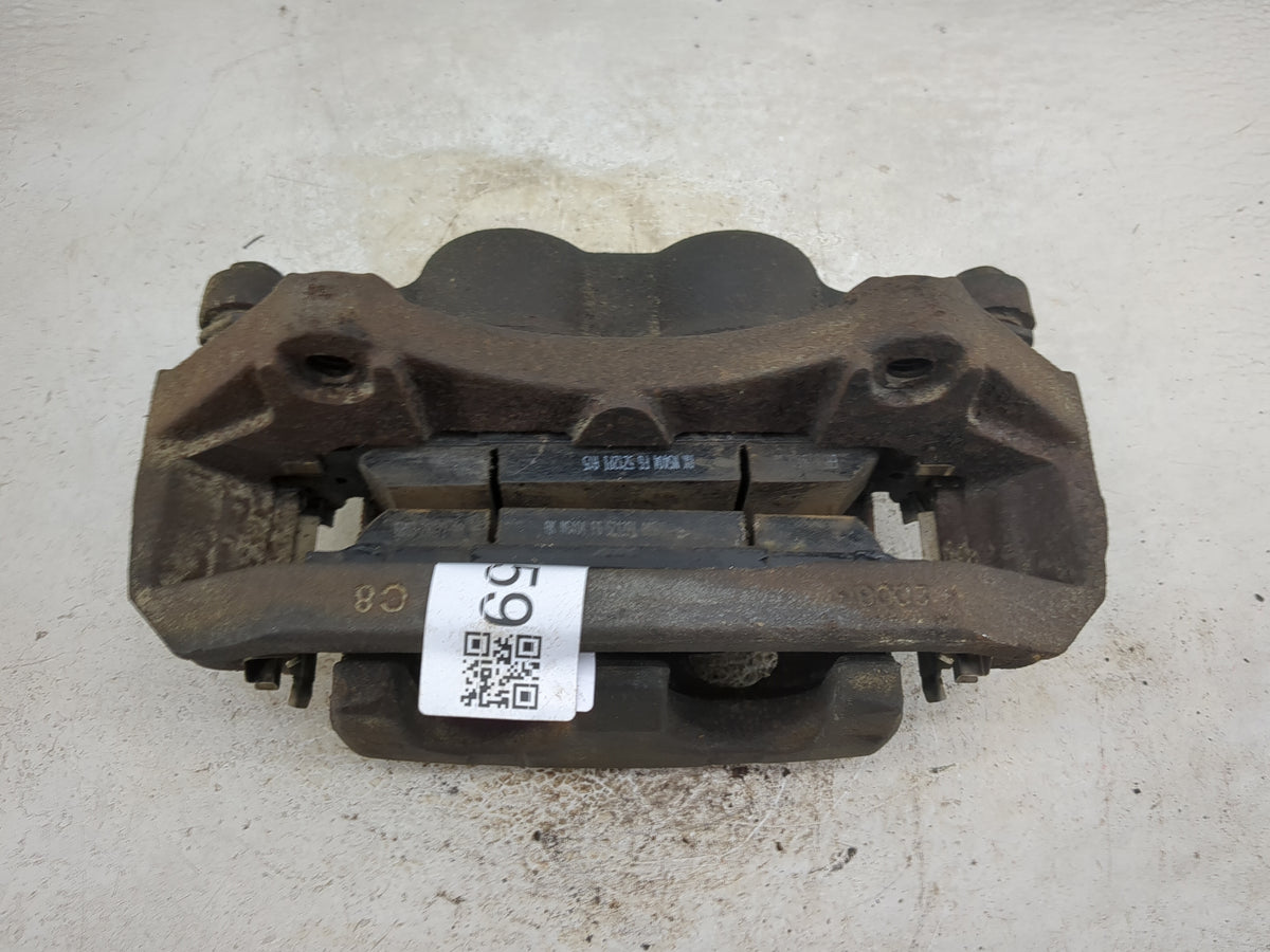 2010-2012 Lincoln Mkt Front Passenger Right Brake Caliper 1511759 - Oemusedautoparts1.com