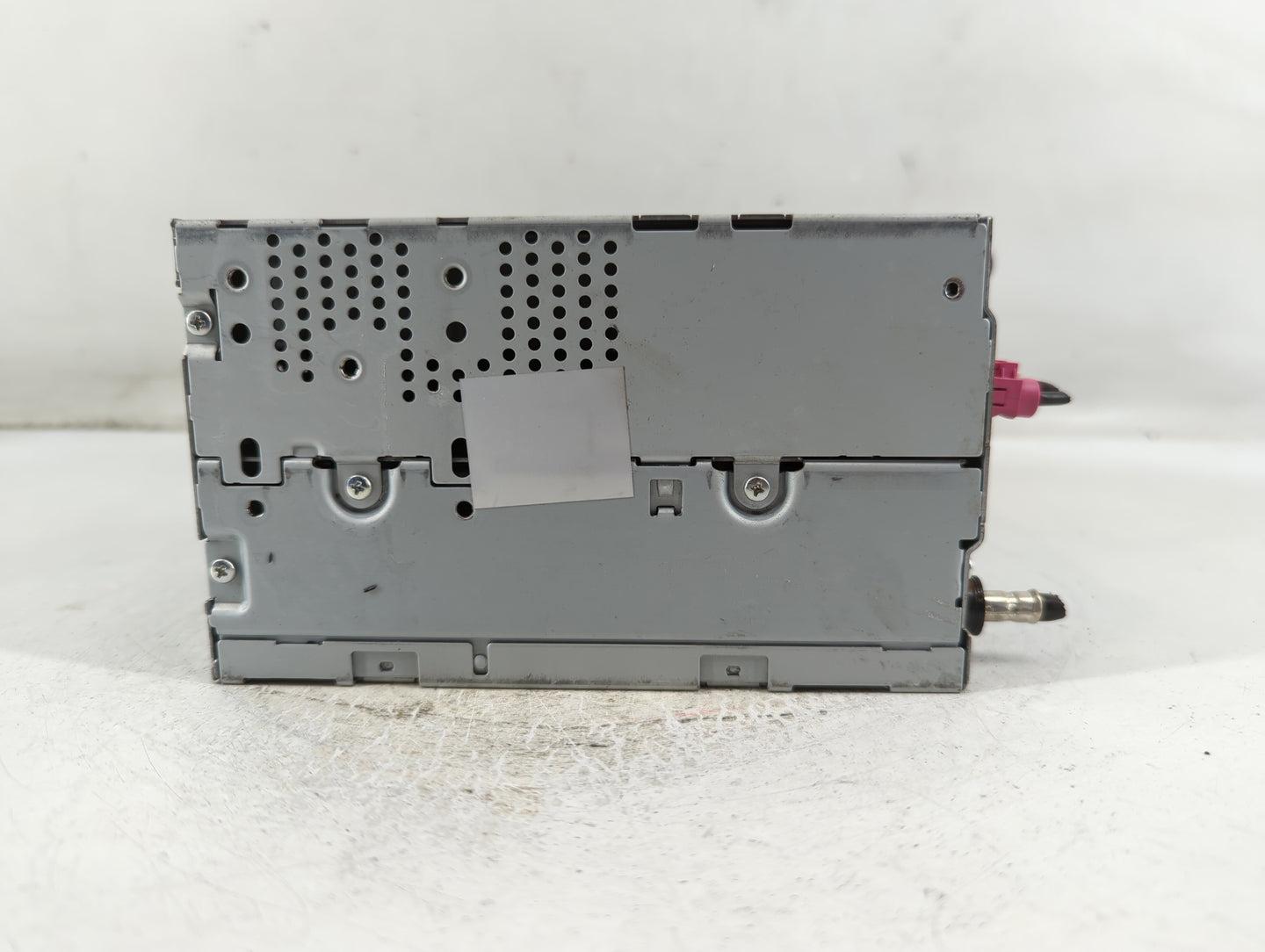 2012 Lincoln Mkt Radio AM FM Cd Player Receiver Replacement P/N:CE9T-19C156-AA Fits OEM Used Auto Parts - Oemusedautoparts1.