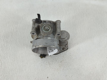 2011-2018 Lincoln Mkx Throttle Body P/N:AT4E-ED Fits Fits 2011 2012 2013 2014 2015 2016 2017 2018 2019 OEM Used Auto Parts