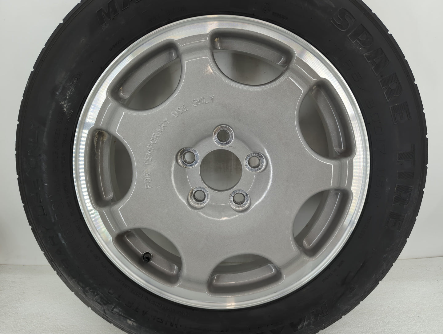 2012 Lincoln Mkx Spare Donut Tire Wheel Rim Oem - Oemusedautoparts1.com