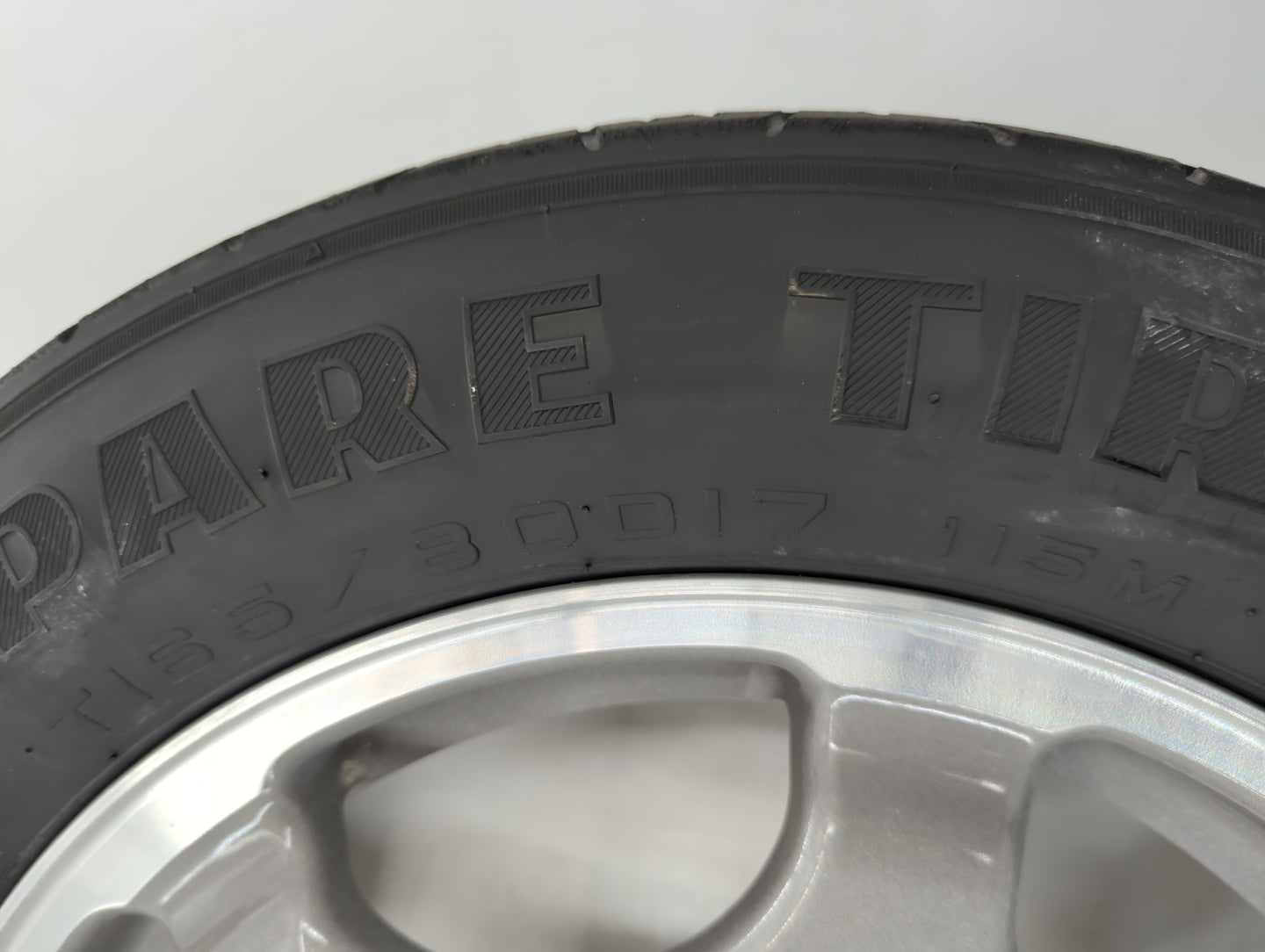 2012 Lincoln Mkx Spare Donut Tire Wheel Rim Oem - Oemusedautoparts1.com