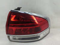 2011-2015 Lincoln Mkx Tail Light Assembly Passenger Right OEM P/N:F00HTF403001 BA1313B504AH Fits Fits 2011 2012 2013 2014 20