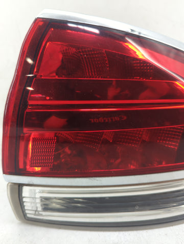 2011-2015 Lincoln Mkx Tail Light Assembly Passenger Right OEM P/N:F00HTF403001 BA1313B504AH Fits Fits 2011 2012 2013 2014 2015 OEM Used Auto Parts