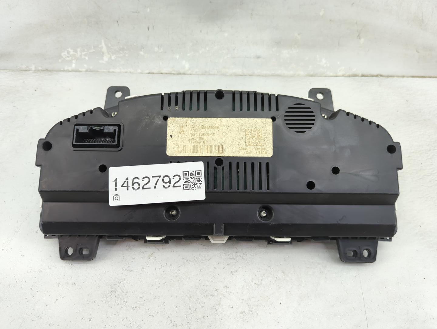 2012 Lincoln Mkx Instrument Cluster Speedometer Gauges P/N:CA1T-10849-AD Miles: Fits OEM Used Auto Parts - Oemusedautoparts1