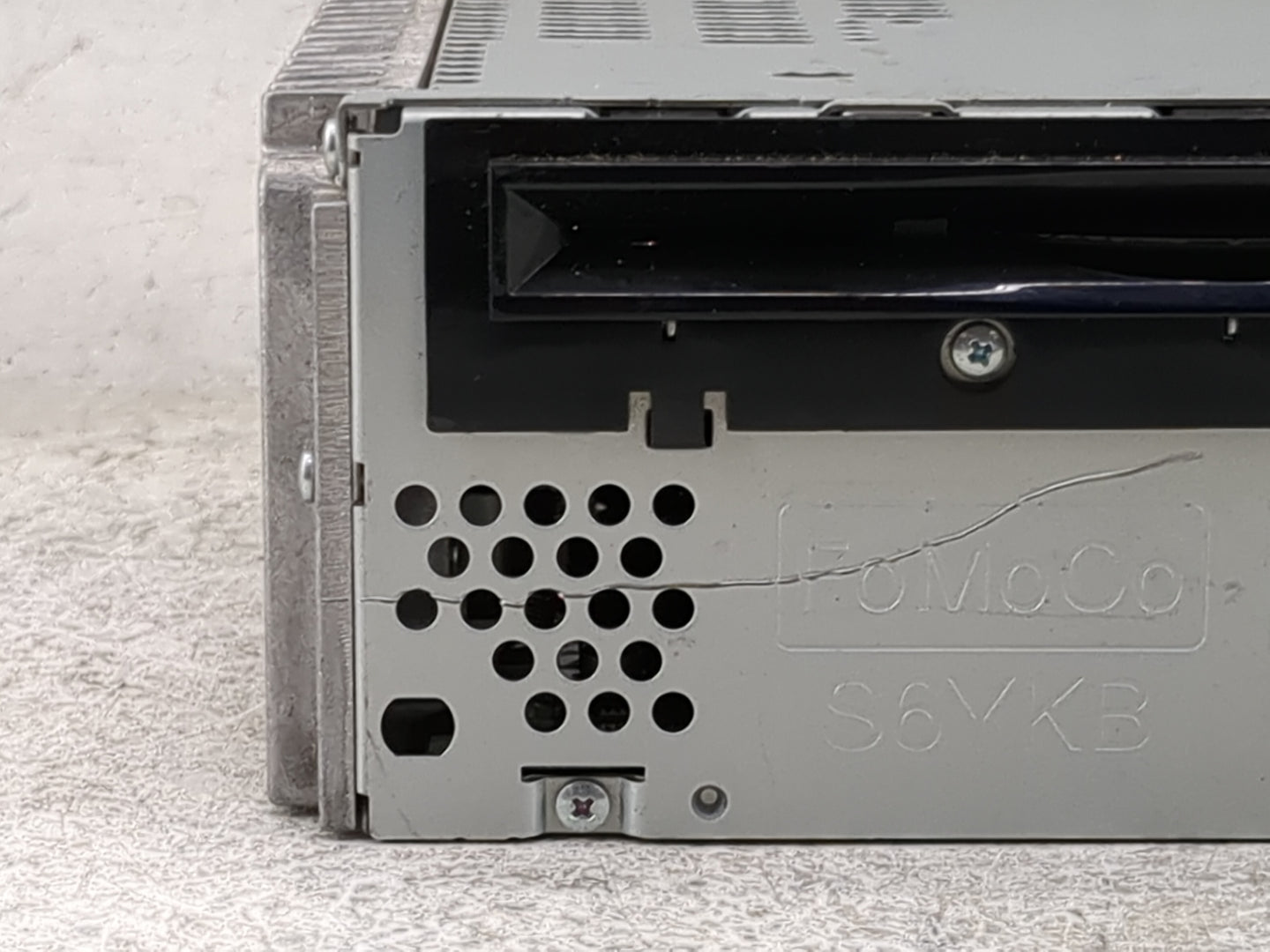 2012 Lincoln Mkx Radio AM FM Cd Player Receiver Replacement P/N:PU-3455L-C CT4T-19C107-CD Fits OEM Used Auto Parts - Oemused