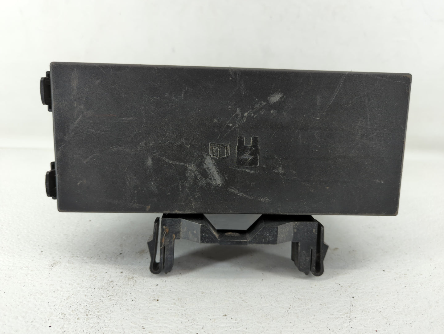 2012-2015 Lincoln Mkx Fusebox Fuse Box Panel Relay Module P/N:CA1T-14290-FF Fits Fits 2012 2013 2014 2015 OEM Used Auto Part