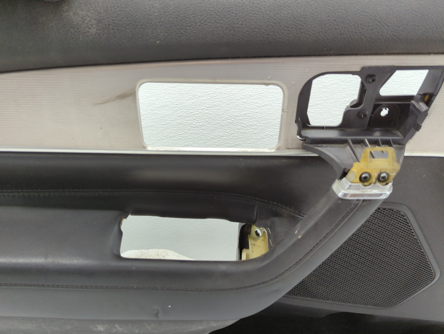 2012 Lincoln Mkx Front Left Driver Interior Door Panel Trim Black - Oemusedautoparts1.com