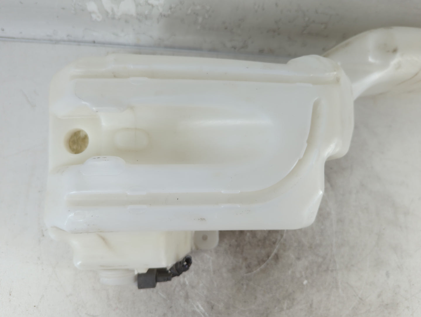2007-2015 Lincoln Mkx Windshield Washer Fluid Reservoir Bottle Oem - Oemusedautoparts1.com