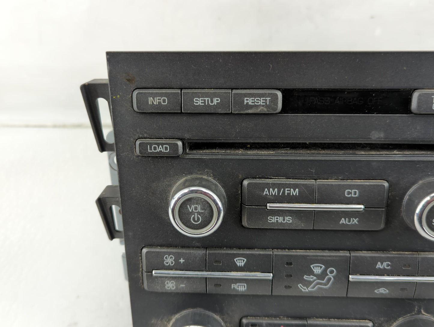 2012 Lincoln Mkz Radio AM FM Cd Player Receiver Replacement P/N:CH6T-19C158-AC Fits OEM Used Auto Parts - Oemusedautoparts1.