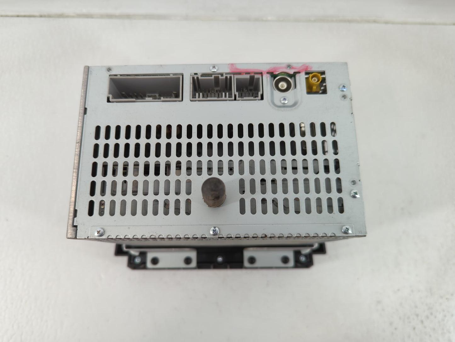 2012 Lincoln Mkz Radio AM FM Cd Player Receiver Replacement P/N:CH6T-19C158-AC Fits OEM Used Auto Parts - Oemusedautoparts1.