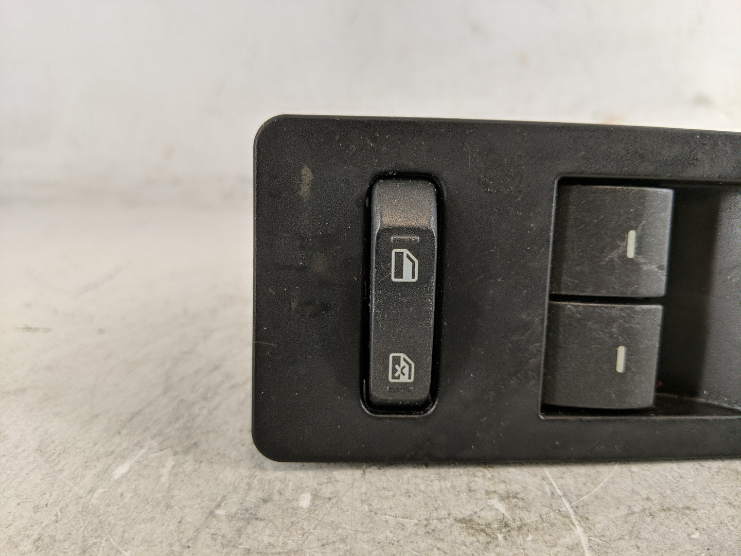 2010-2012 Lincoln Mkz Master Power Window Switch Replacement Driver Side Left P/N:BH6T-14540-AAW Fits Fits 2010 2011 2012 OE