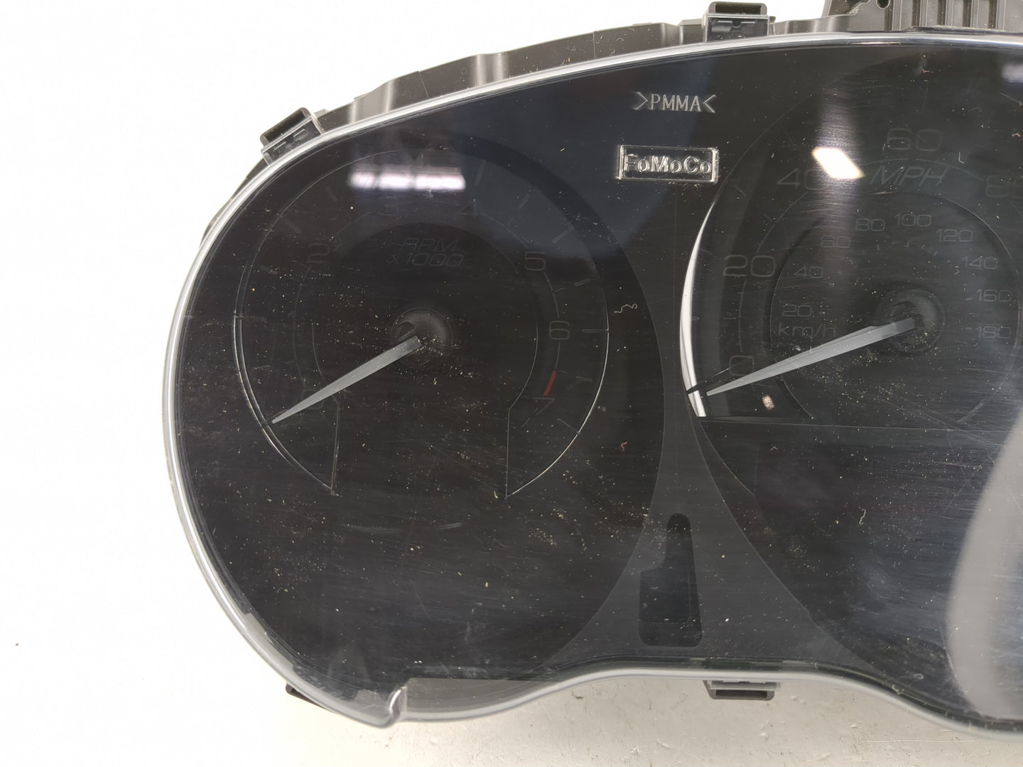 2011-2012 Lincoln Mkz Instrument Cluster Speedometer Gauges P/N:BH6T-10849-AD Miles: Fits Fits 2011 2012 OEM Used Auto Parts