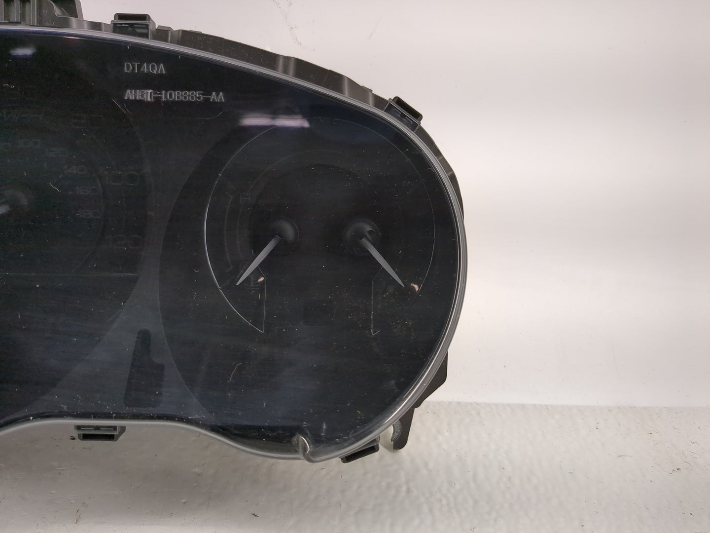 2011-2012 Lincoln Mkz Instrument Cluster Speedometer Gauges P/N:BH6T-10849-AD Miles: Fits Fits 2011 2012 OEM Used Auto Parts