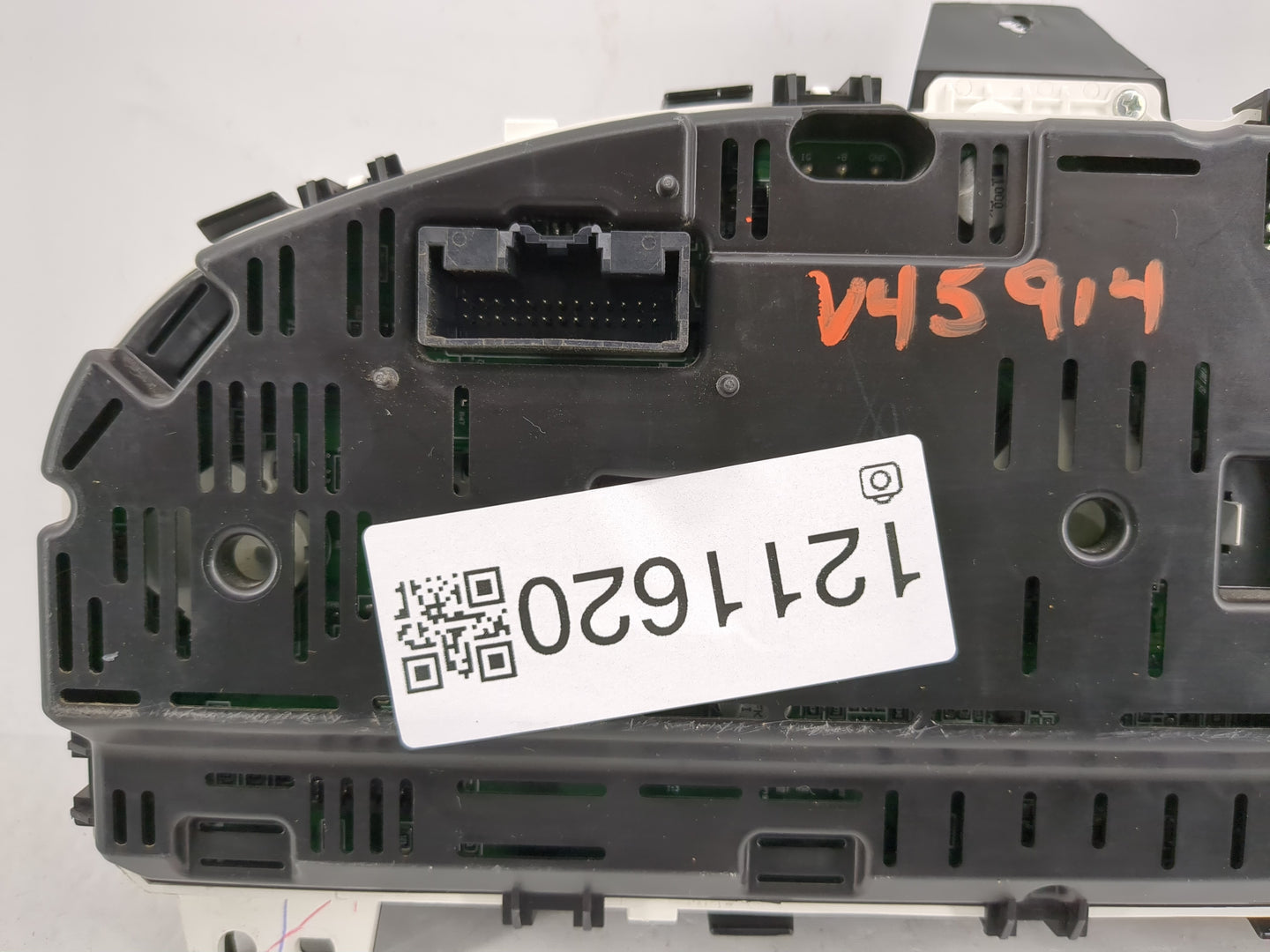 2011-2012 Lincoln Mkz Instrument Cluster Speedometer Gauges P/N:BH6T-10849-AD Miles: Fits Fits 2011 2012 OEM Used Auto Parts
