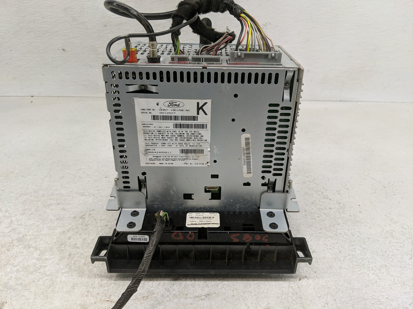2012 Lincoln Mkz Radio AM FM Cd Player Receiver Replacement P/N:CH6T-19C158-AC Fits OEM Used Auto Parts - Oemusedautoparts1.