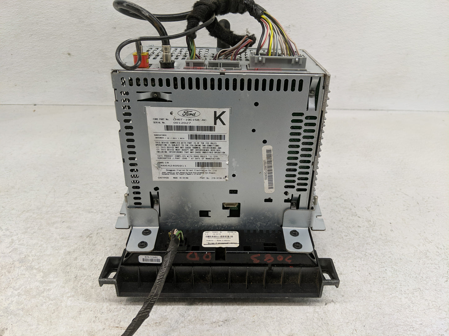 2012 Lincoln Mkz Radio AM FM Cd Player Receiver Replacement P/N:CH6T-19C158-AC Fits OEM Used Auto Parts - Oemusedautoparts1.