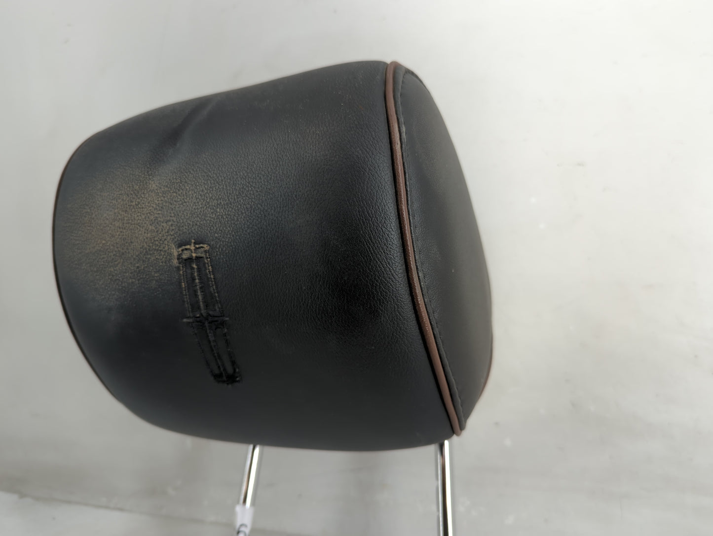 2011-2012 Lincoln Mkz Headrest Head Rest Front Driver Passenger Seat Fits Fits 2011 2012 OEM Used Auto Parts - Oemusedautopa