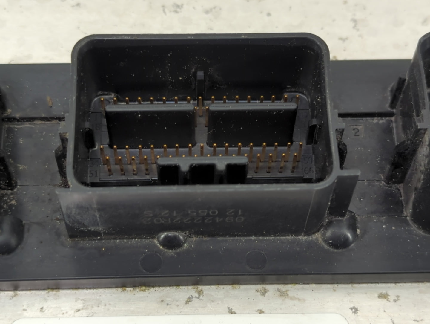 2011-2012 Lincoln Mkz PCM Engine Control Computer ECU ECM PCU OEM P/N:AE5A-12A650-EKA Fits Fits 2011 2012 OEM Used Auto Part