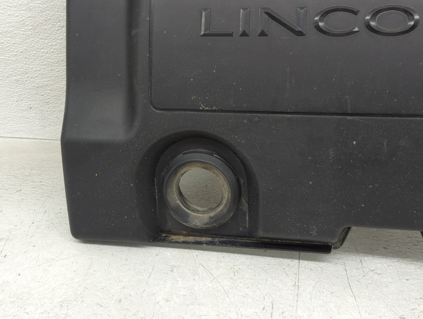 2012 Lincoln Mkz Engine Cover - Oemusedautoparts1.com