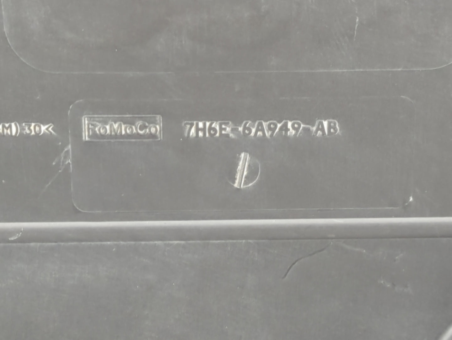 2012 Lincoln Mkz Engine Cover - Oemusedautoparts1.com