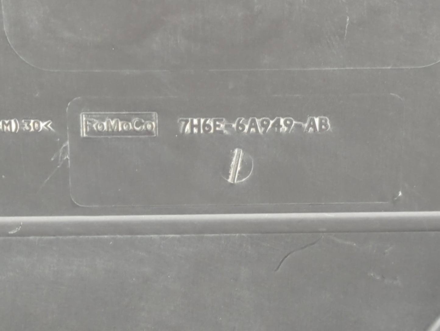 2012 Lincoln Mkz Engine Cover - Oemusedautoparts1.com