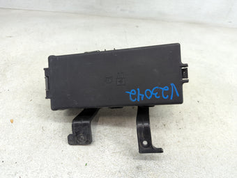 compare product 2011-2012 Lincoln Mkz Fusebox Fuse Box Panel Relay Module P/N:6E5T-14A003-AB Fits Fits 2010 2011 2012 OEM Used Auto Parts