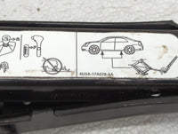 2012 Lincoln Mkz Spare Scissor Car Jack 1415650 - Oemusedautoparts1.com