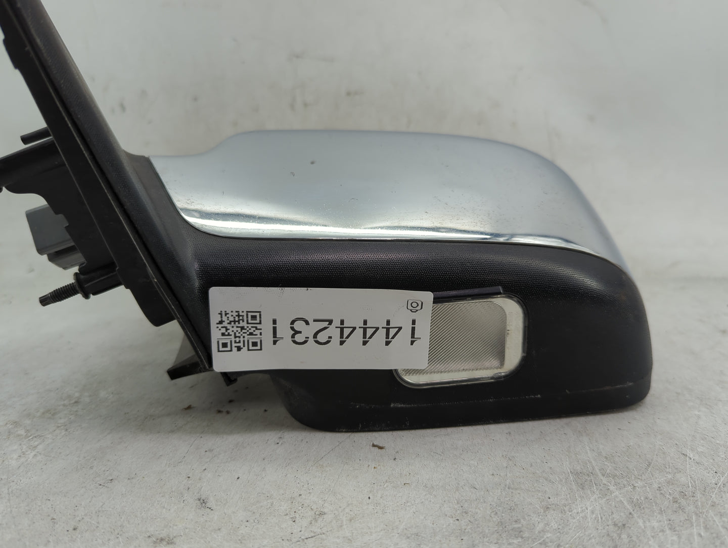 2011-2012 Lincoln Mkz Driver Side View Mirror - Left Door Mirror OEM Used - Oemusedautoparts1.com