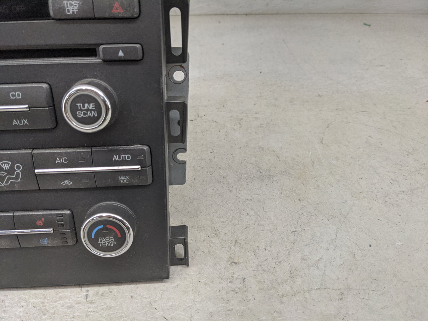 2012 Lincoln Mkz Radio AM FM Cd Player Receiver Replacement P/N:CH6T-19C158-AC 9H6T-18A802-BJ Fits OEM Used Auto Parts - Oem