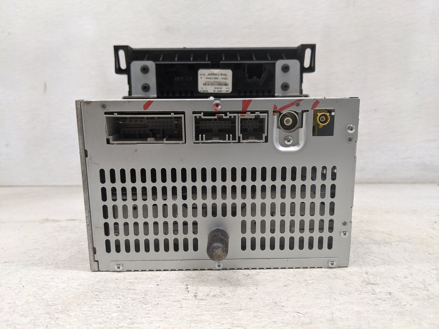 2012 Lincoln Mkz Radio AM FM Cd Player Receiver Replacement P/N:CH6T-19C158-AC 9H6T-18A802-BJ Fits OEM Used Auto Parts - Oem