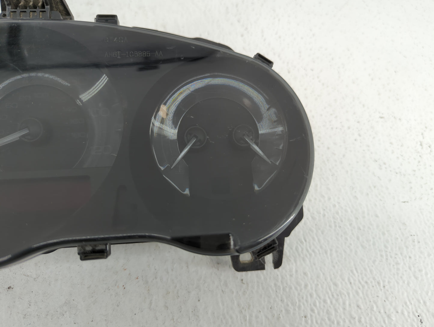 2011-2012 Lincoln Mkz Instrument Cluster Speedometer Gauges P/N:BH6T-10849-AD Fits Fits 2011 2012 OEM Used Auto Parts - Oemu