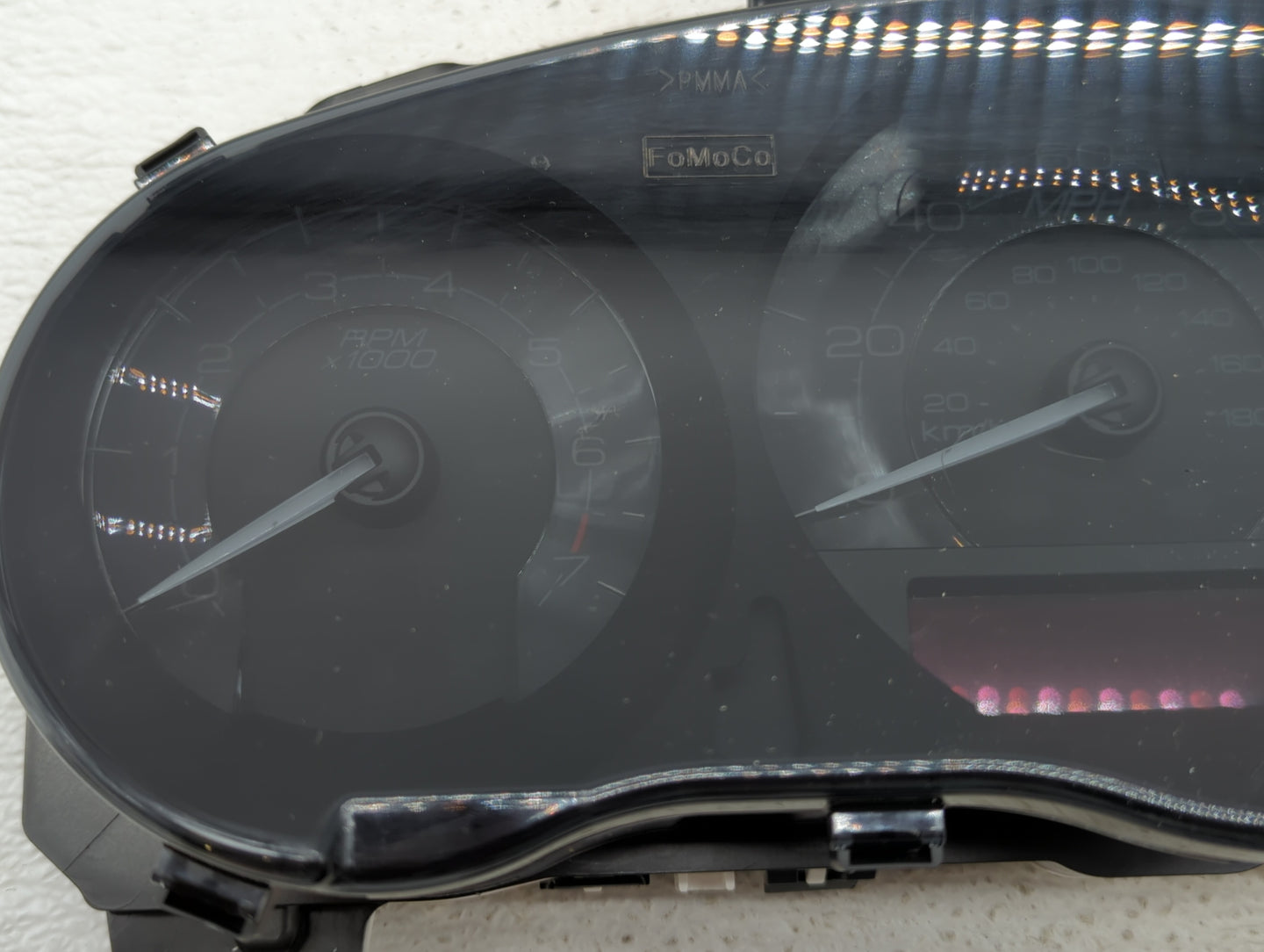 2011-2012 Lincoln Mkz Instrument Cluster Speedometer Gauges P/N:BH6T-10849-AD Fits Fits 2011 2012 OEM Used Auto Parts - Oemu