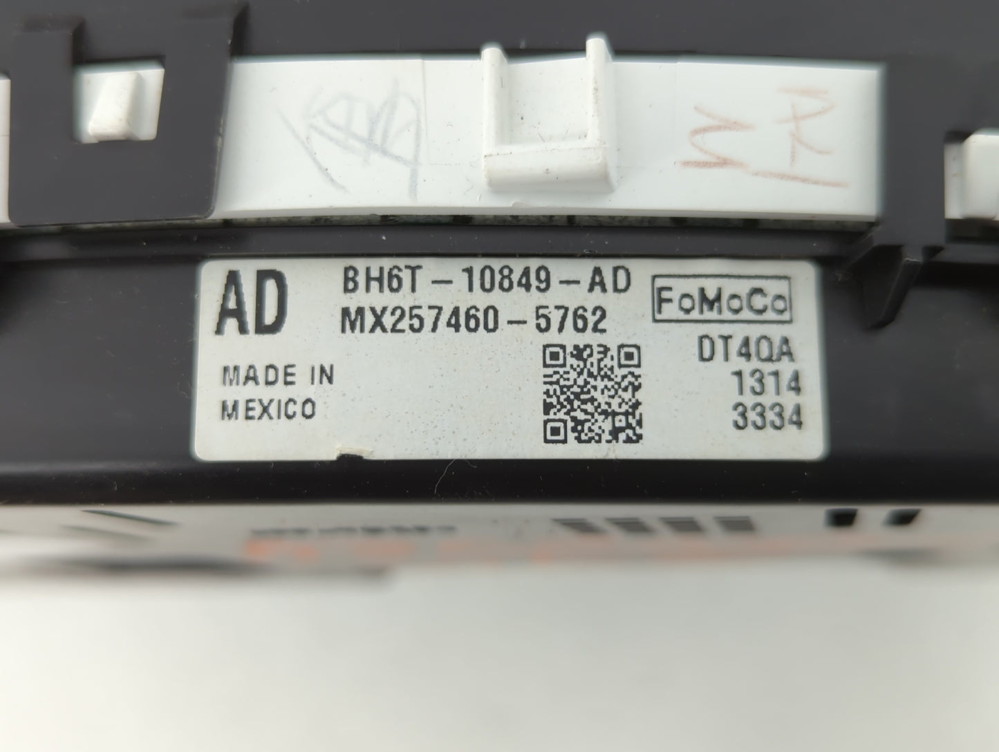 2011-2012 Lincoln Mkz Instrument Cluster Speedometer Gauges P/N:BH6T-10849-AD Fits Fits 2011 2012 OEM Used Auto Parts - Oemu