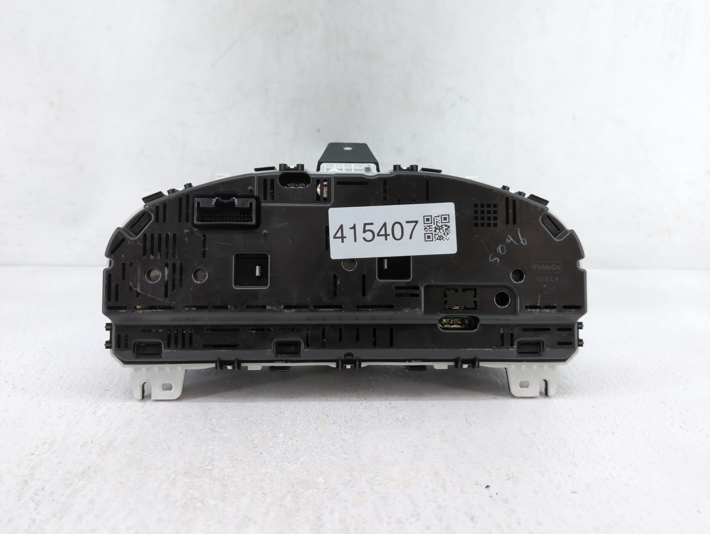 2011-2012 Lincoln Mkz Instrument Cluster Speedometer Gauges P/N:BH6T-10849-AD Fits Fits 2011 2012 OEM Used Auto Parts - Oemu