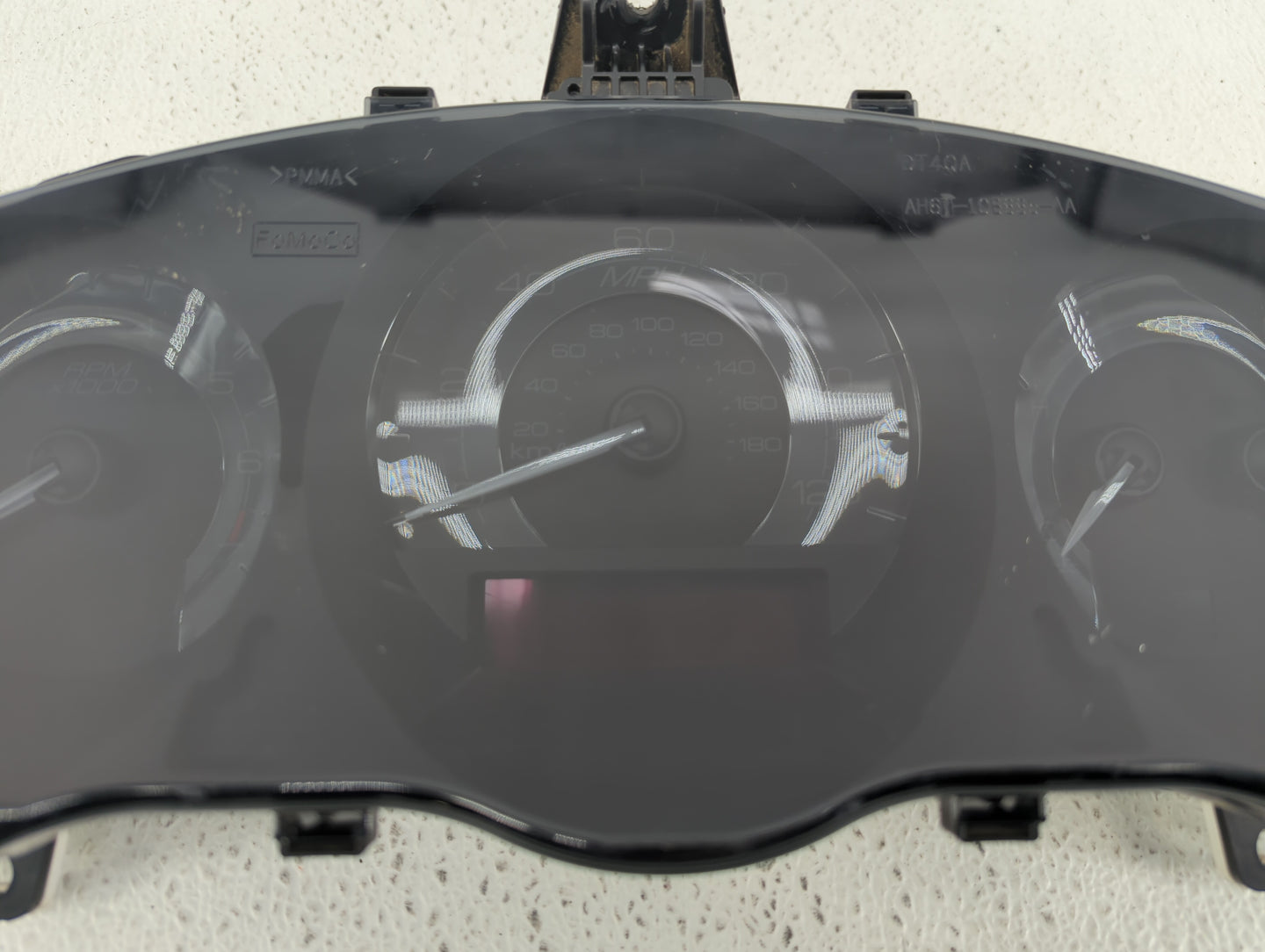 2011-2012 Lincoln Mkz Instrument Cluster Speedometer Gauges P/N:BH6T-10849-AD Fits Fits 2011 2012 OEM Used Auto Parts - Oemu