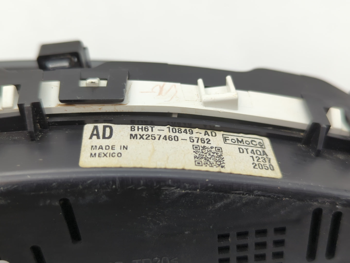 2011-2012 Lincoln Mkz Instrument Cluster Speedometer Gauges P/N:BH6T-10849-AD Fits Fits 2011 2012 OEM Used Auto Parts - Oemu