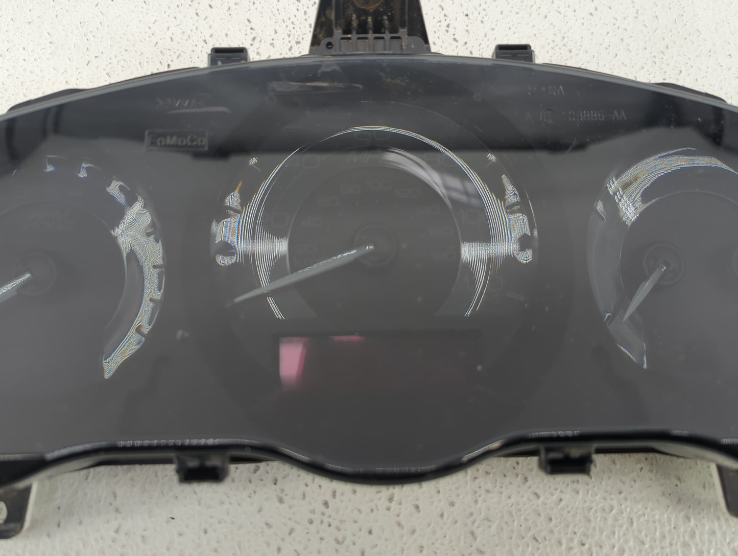 2011-2012 Lincoln Mkz Instrument Cluster Speedometer Gauges P/N:BH6T-10849-AD Fits Fits 2011 2012 OEM Used Auto Parts - Oemu